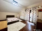 Casa 4 camere de vanzare, 2 bai, teren 535 Mp, Mosnita Noua 