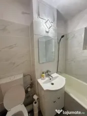 Apartament 2 camere, 52 mp, zona Rovine 