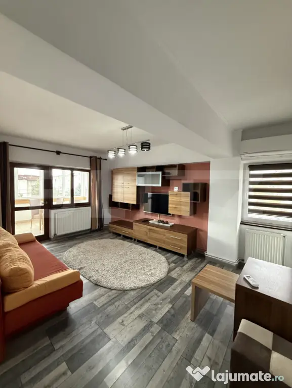 Apartament 3 camere, 76 mp, zona Centrală - Targu Jiu (Gorj)