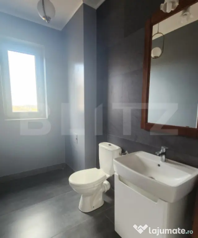 Apartament de vanzare 3 camere Concept 9 - Targu Mures (Mures)