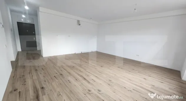 Apartament de vanzare 3 camere Concept 9 - Targu Mures (Mures)