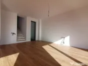Duplex 4 camere Mosnita - Pozitie centrala- asfalt - Comisio 