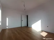 Duplex 4 camere Mosnita - Pozitie centrala- asfalt - Comisio 