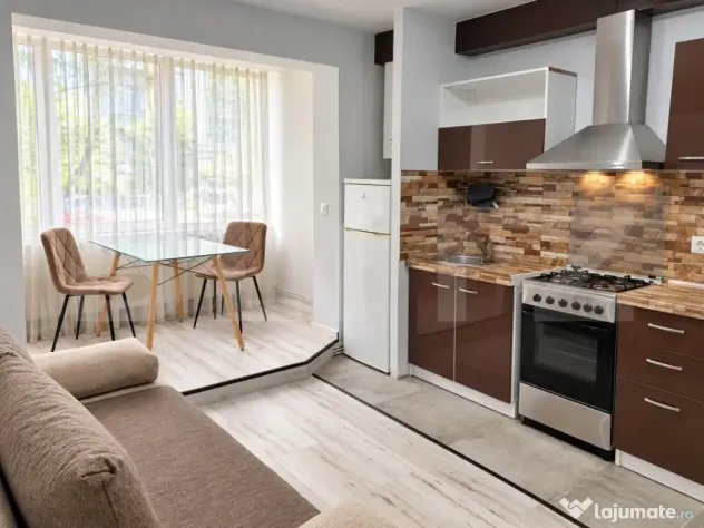 Apartament 3 camere, 50 mp, zona Cetate - Alba Iulia (Alba)