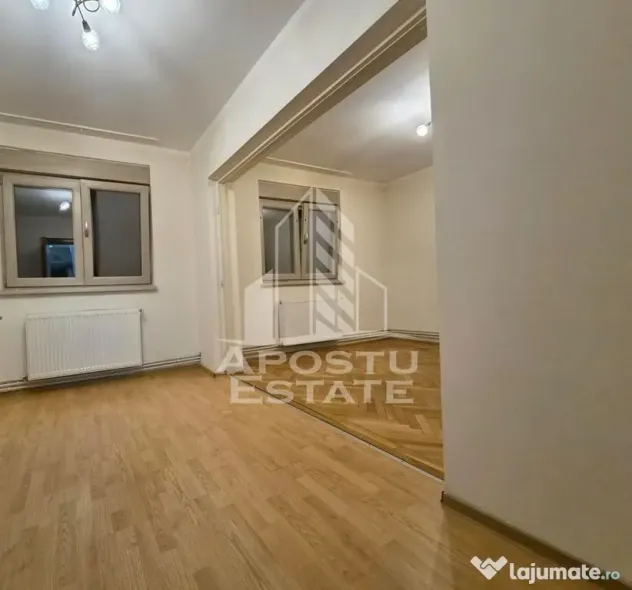 Apartament 4 camere,zona Malul Muresului - Arad (Arad)