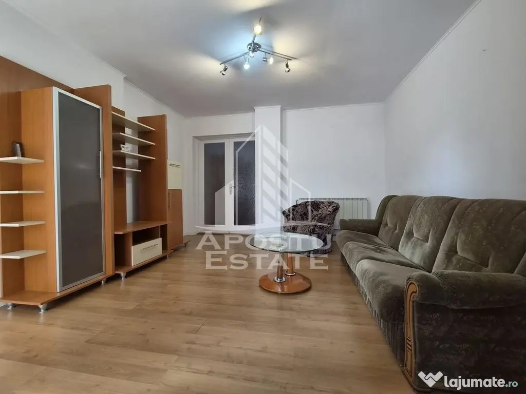 Casa cu doua apartamente,zona Gradiste - Arad (Arad)