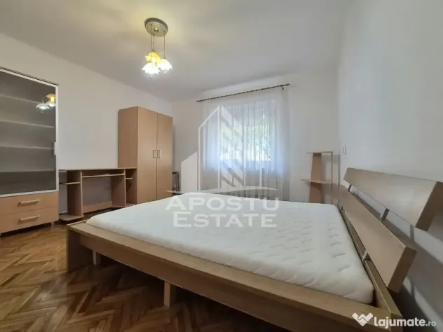 Casa cu doua apartamente,zona Gradiste - Arad (Arad)