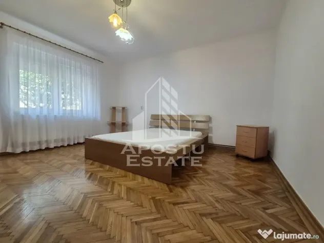 Casa cu doua apartamente,zona Gradiste - Arad (Arad)