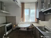 Casa cu doua apartamente,zona Gradiste