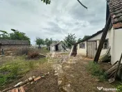 Teren cu casa de vanzare in Zimandu Nou