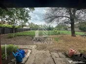 Teren cu casa de vanzare in Zimandu Nou