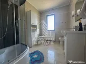 Casa Moderna, 9 camere in zona Parneava