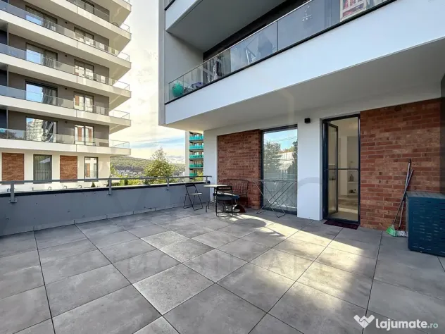2 camere, terasa 30 mp si garaj subteran, complex Azoria - Cluj-Napoca (Cluj)
