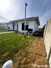 De Vanzare Teghes/Domnesti/Casa Individuala 4 camere/400m2 T 
