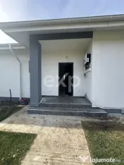 De Vanzare Teghes/Domnesti/Casa Individuala 4 camere/400m2 T 