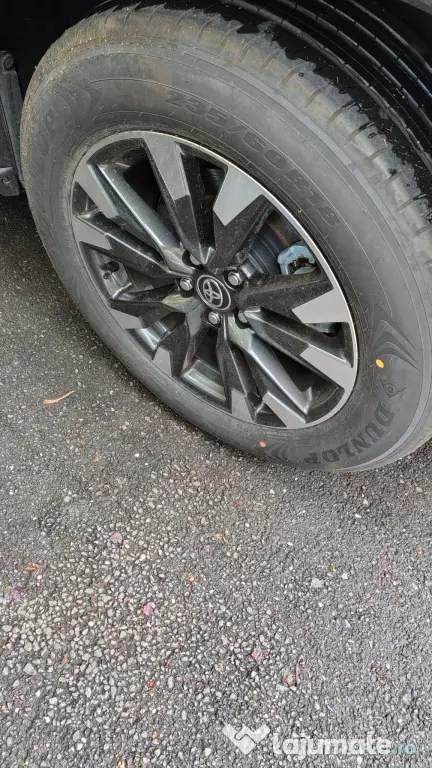 Vand 4 anvelope tip DUNLOP SPORT e.MAXX .