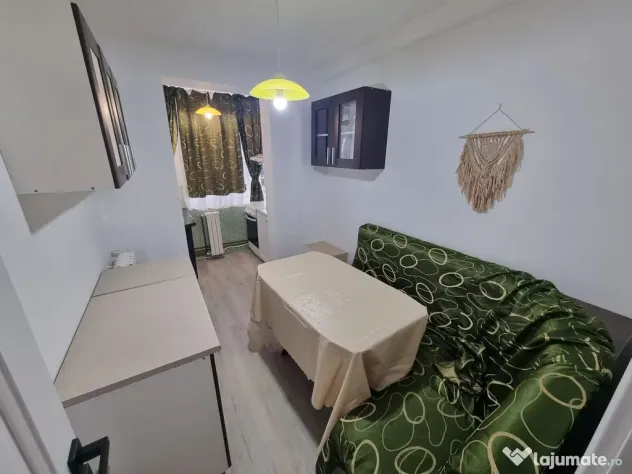 Ferdinand consulatul turc-apartament 2 camere mobilat ,termen lung - Constanta (Constanta)