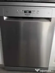Mașină de spălat vase Hotpoint, 14 seturi, Clasa C, Inox – Stare foarte bună 