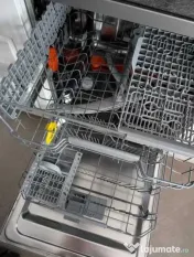 Mașină de spălat vase Hotpoint, 14 seturi, Clasa C, Inox – Stare foarte bună 