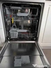 Mașină de spălat vase Hotpoint, 14 seturi, Clasa C, Inox – Stare foarte bună 