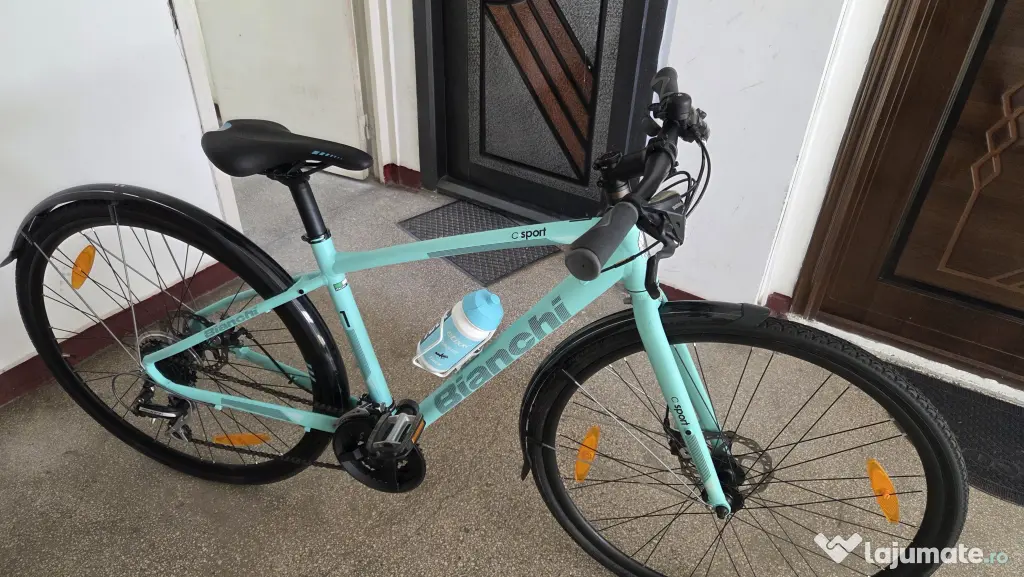 Bicicletă Bianchi aproape nouă