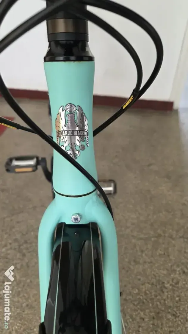 Bicicletă Bianchi aproape nouă