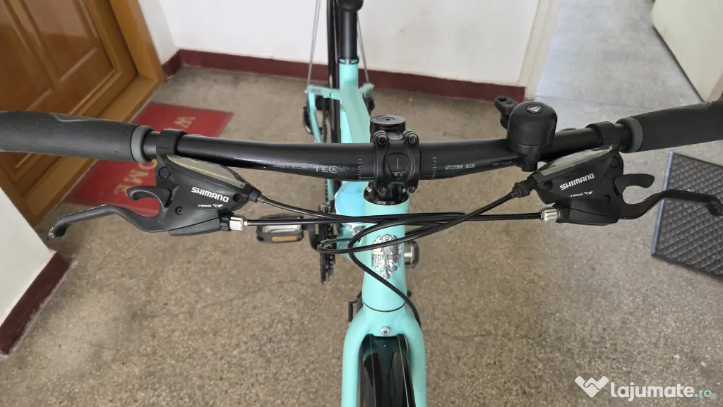 Bicicletă Bianchi aproape nouă