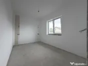 Duplex cu 4 camere, 96 mp utili, 16 mp terasa, 370 mp teren 