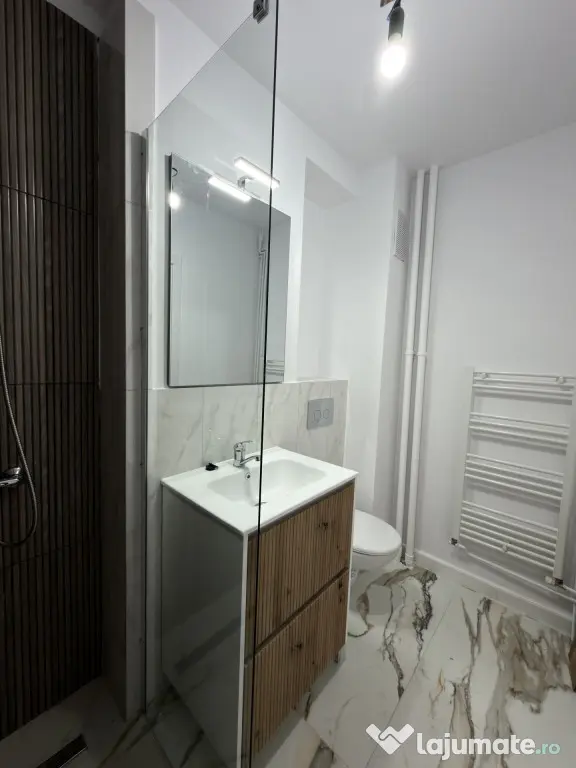 Apartament 2 Camere, 48 mp utili, semidecomandat, Etaj 3, Li - Timisoara (Timis)