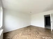 Apartament 2 Camere, 48 mp utili, semidecomandat, Etaj 3, Li 