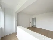Apartament 2 Camere, 48 mp utili, semidecomandat, Etaj 3, Li 