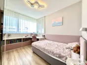 Apartament cu 3 camere, 71mp, etaj 15 - XCity Towers Toronta 