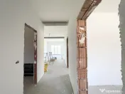 Duplex cu 3 camere - centru Mosnita Veche 