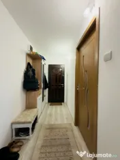Apartament 3 camere, semidecomandat, 56mp - zona Sagului