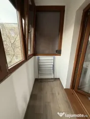 Apartament 4 camere, decomandat, etaj 3, mobilat si utilat - 
