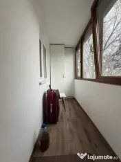 Apartament 4 camere, decomandat, etaj 3, mobilat si utilat - 