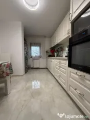 Apartament 4 camere, decomandat, etaj 3, mobilat si utilat - 