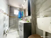 Apartament 4 camere, etaj 3 - zona Dacia