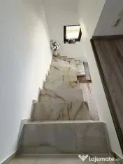 Casa individuala, 6 camere, 155 mp utili, 600 mp teren,garaj 