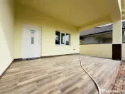 Duplex despartit prin camera tehnica, 3 camere - Beregsau Ma