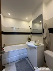 Apartament 3 camere, decomandat, 53 mp - zona Lipovei 