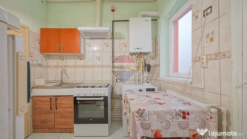 Casă individuală zona Sitei – locuință, birou sau cabinet - Brasov (Brasov)