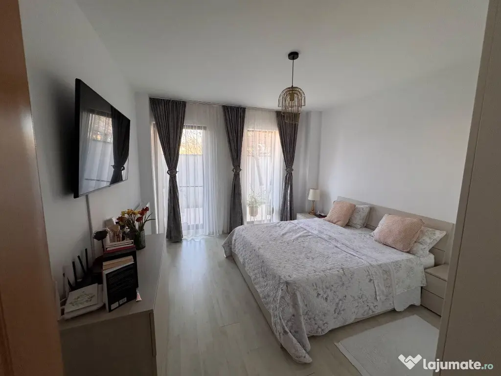 Proprietar - Apartament 3 camere cu curte proprie 80 mp, bloc 2020 - Bucuresti (Bucuresti-Ilfov)