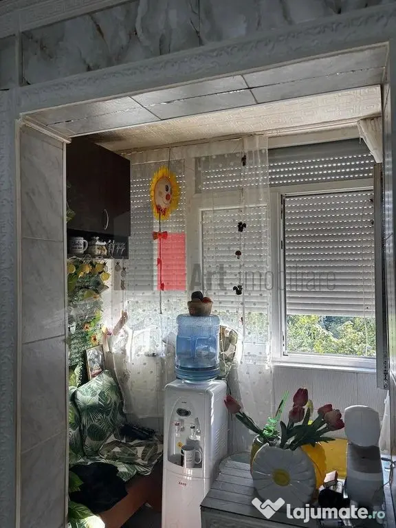 Vând apartament cu 3 camere și 2 băi în zona Militari - Bucuresti (Bucuresti-Ilfov)