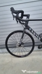 Canyon Ultimate CF SL Disc 7 – Mărime XL – Stare Impecabilă (Rulaj minim) 