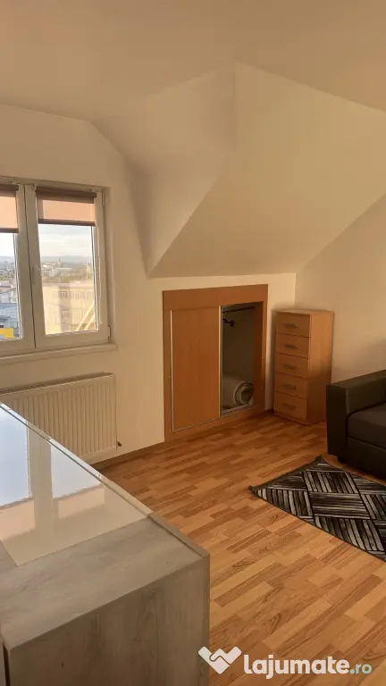 Apartament 2 camere decomandat