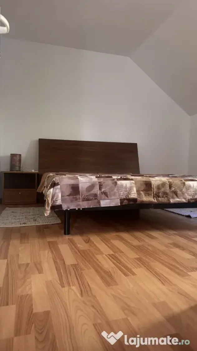 Apartament 2 camere decomandat