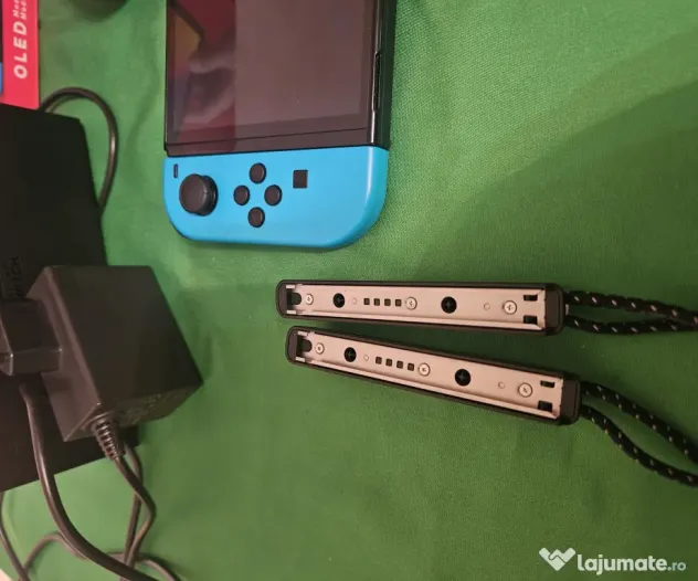 Nintendo Switch OLED 64GB – Full Box, stare excelentă