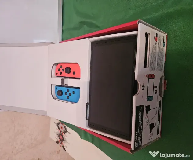Nintendo Switch OLED 64GB – Full Box, stare excelentă