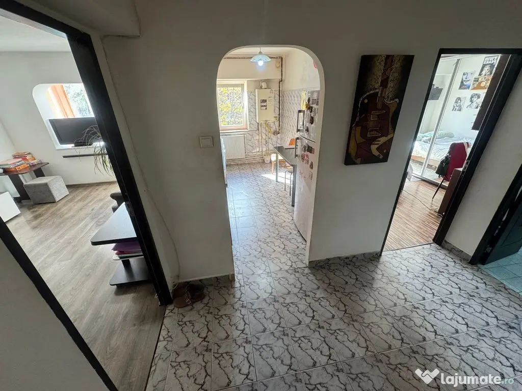 Apartament 2 camere decomandat zona Dacia cu Centrală proprie si Boxă - Constanta (Constanta)